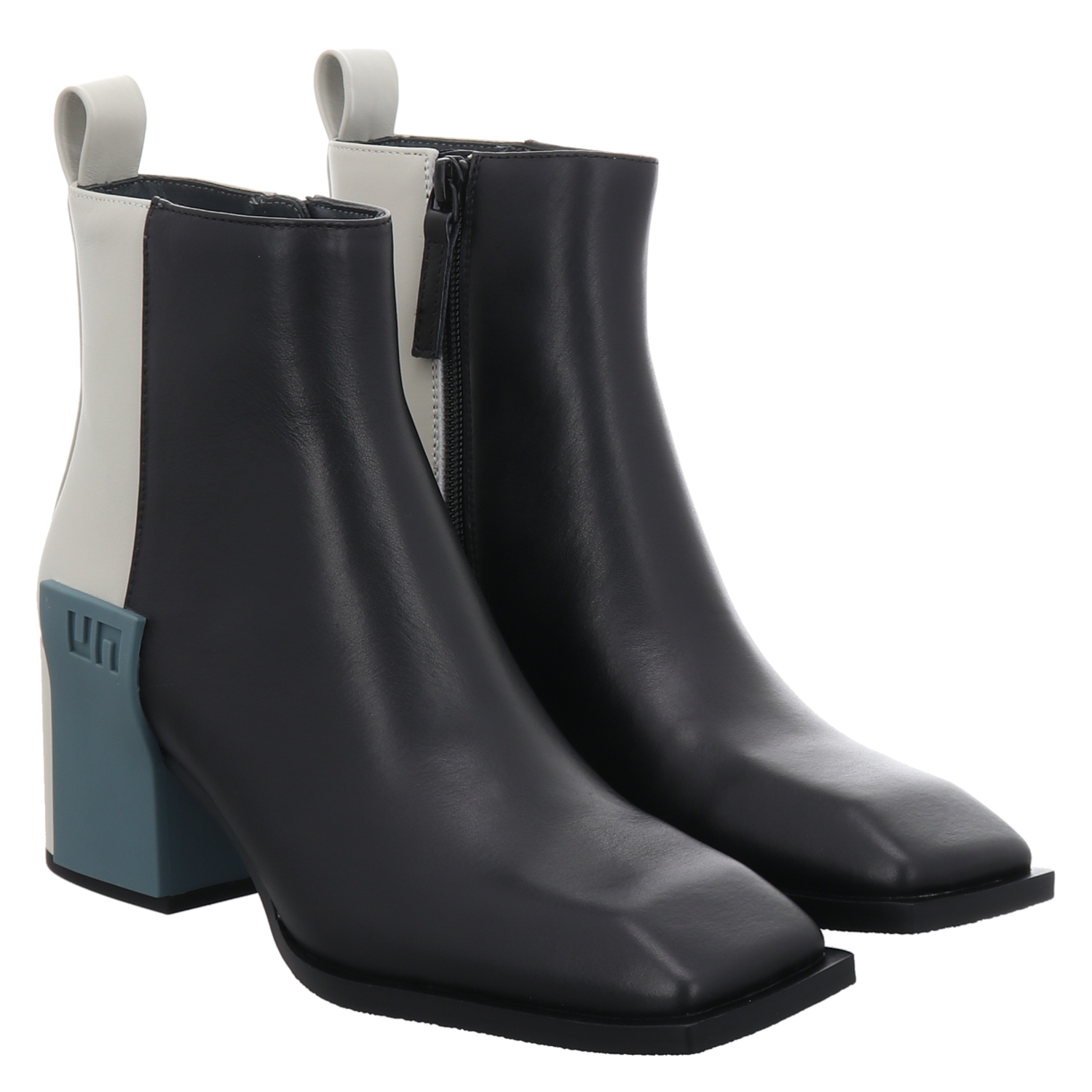 Jimmy Mid II – United Nude